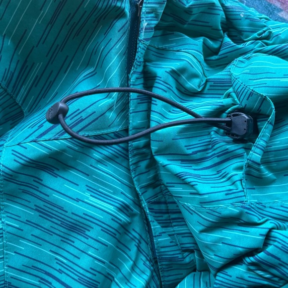 L.L. Bean Women's Teal Winter Jacket Size Medium - Picture 12 of 12